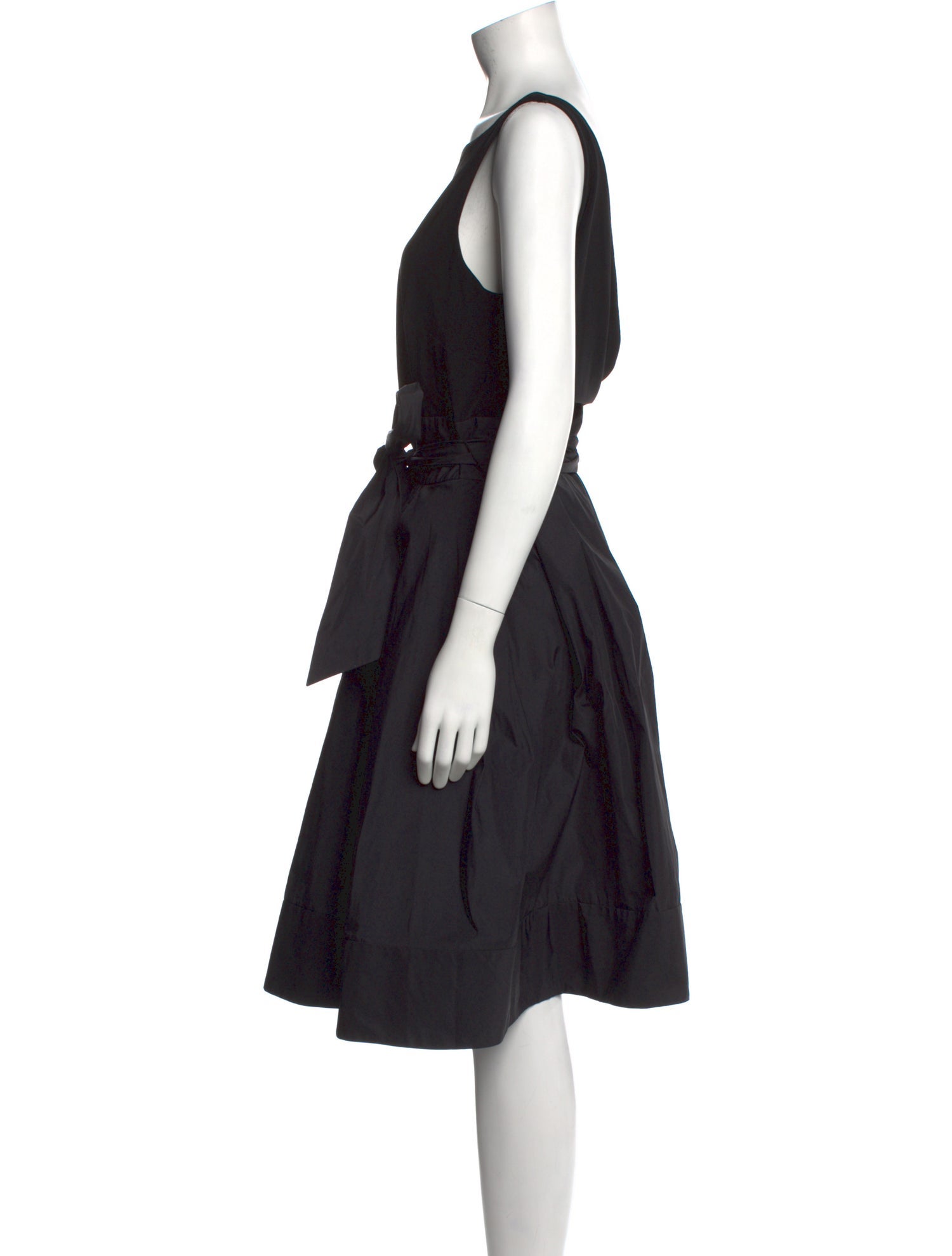 Lauren Ralph Lauren Bateau Neckline Knee-Length Dress