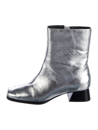 Lisa says Gah Leather Boots