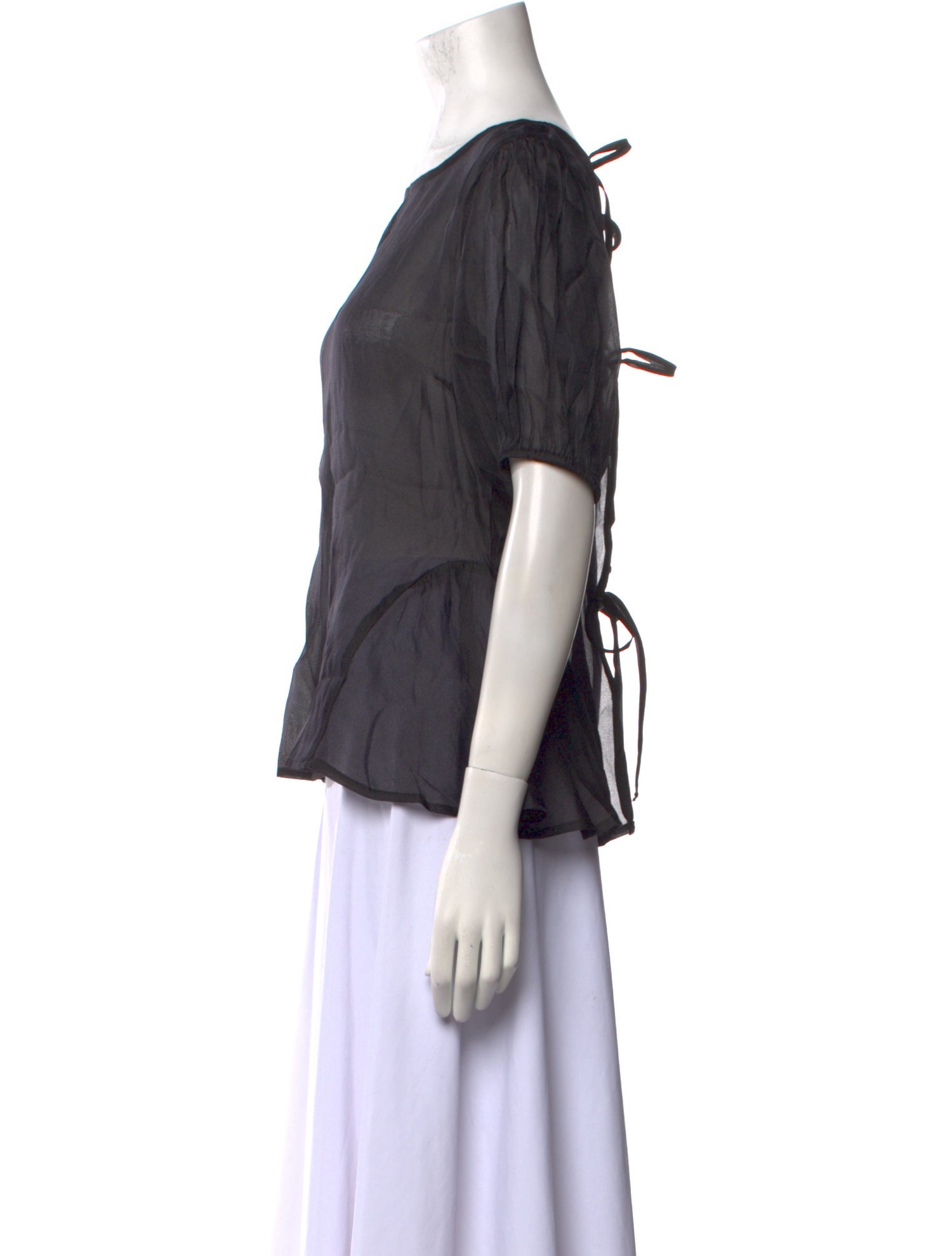 Lisa says Gah Scoop Neck Short Sleeve Blouse