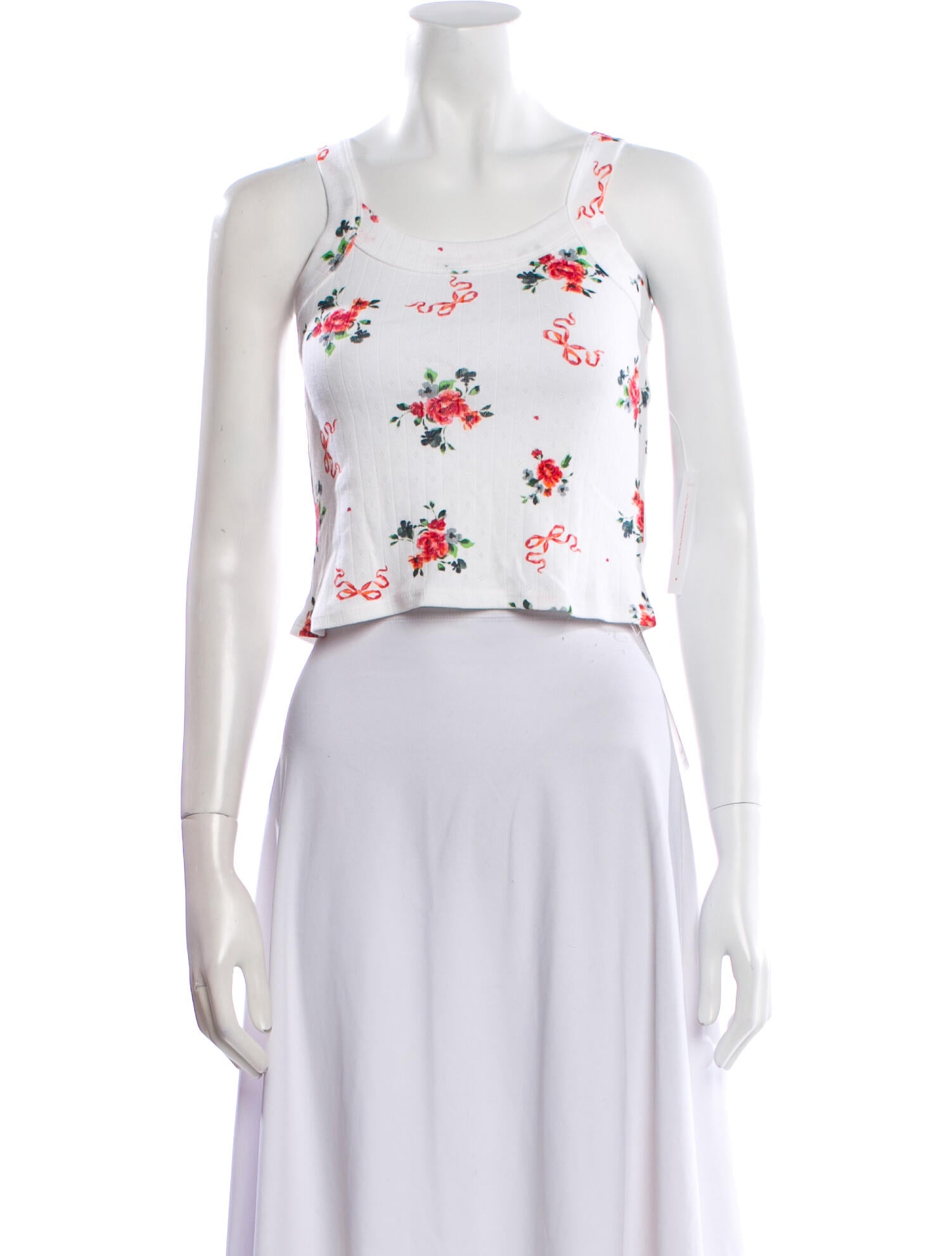 Lisa says Gah Floral Print Scoop Neck Crop Top w/ Tags