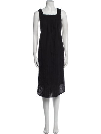 Lisa says Gah Square Neckline Midi Length Dress
