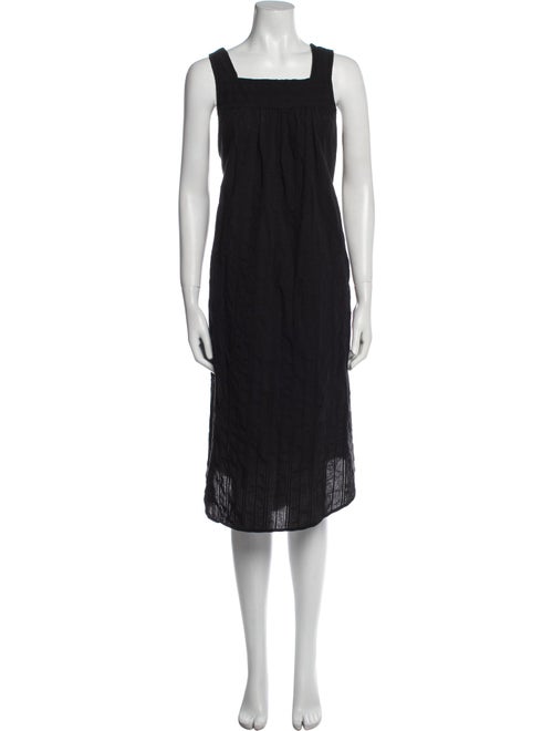 Lisa says Gah Square Neckline Midi Length Dress