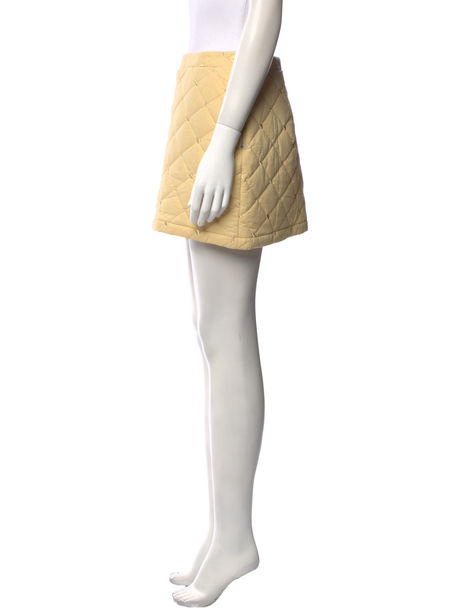 Lisa says Gah Embroidered Accent Mini Skirt