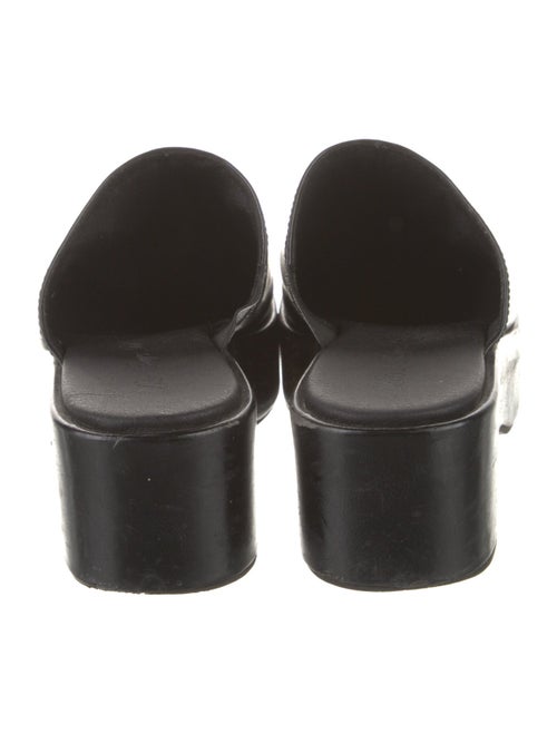 Lisa says Gah Leather Mules