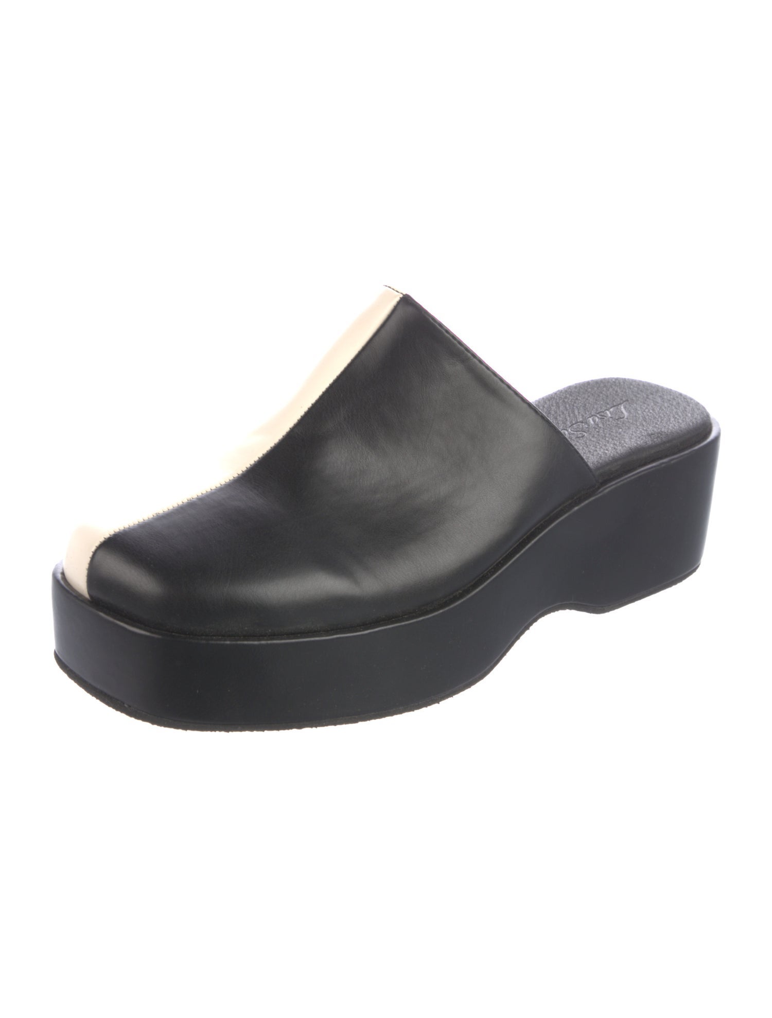 Lisa says Gah Leather Mules