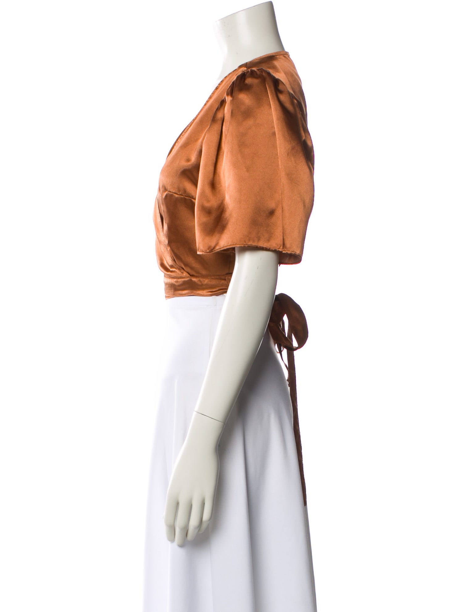 Lisa says Gah V-Neck Short Sleeve Crop Top