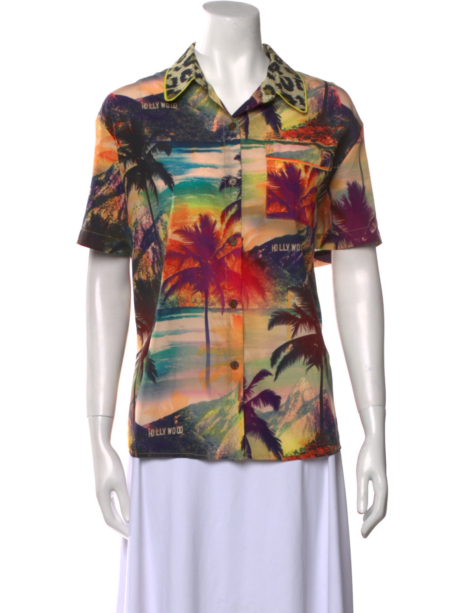 Le Superbe Printed Short Sleeve Button-Up Top