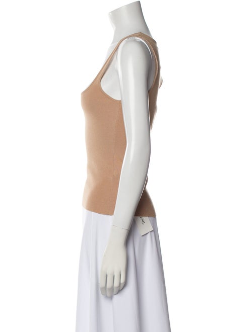 Le Superbe Square Neckline Sleeveless Top