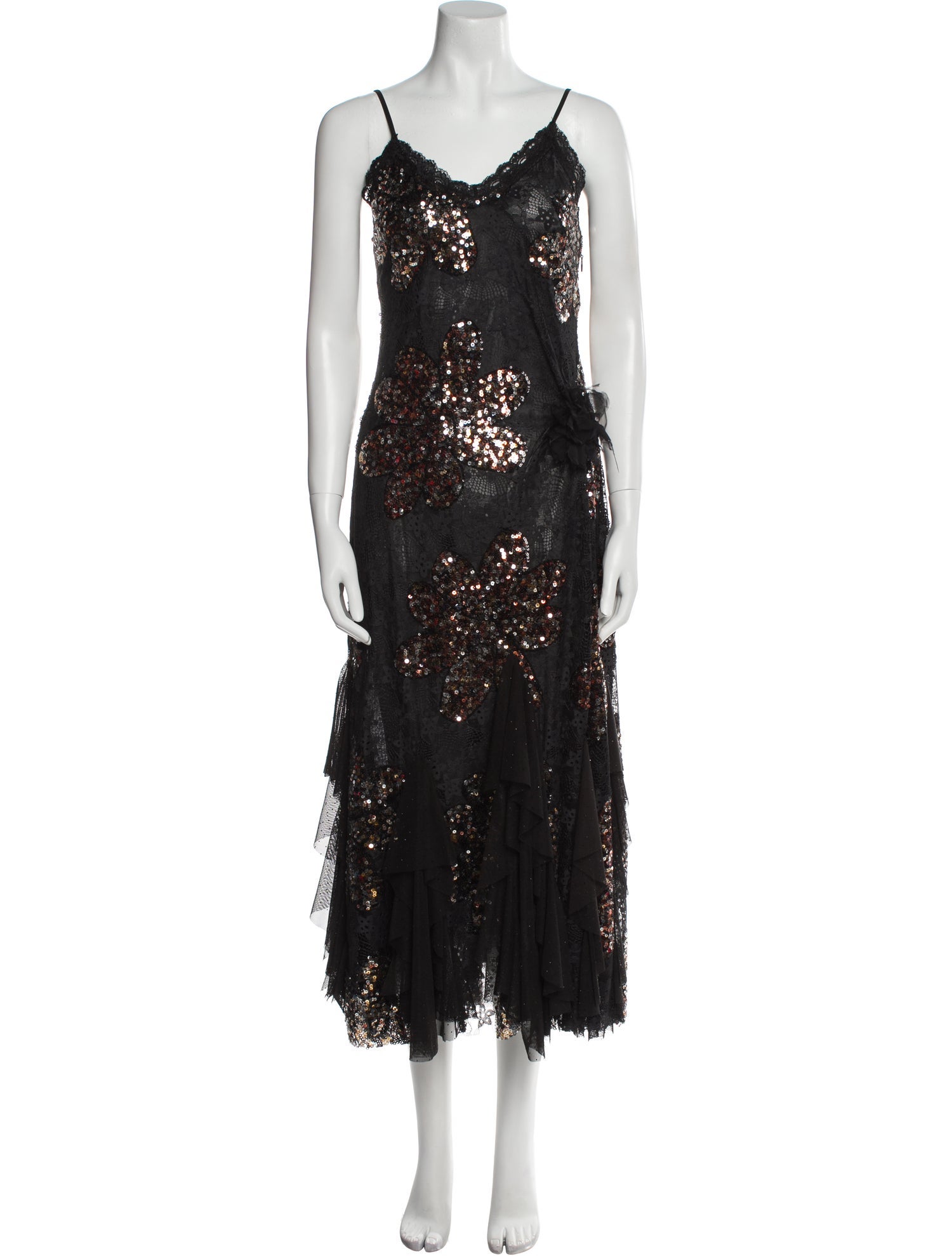 Le Superbe Lace Pattern Long Dress