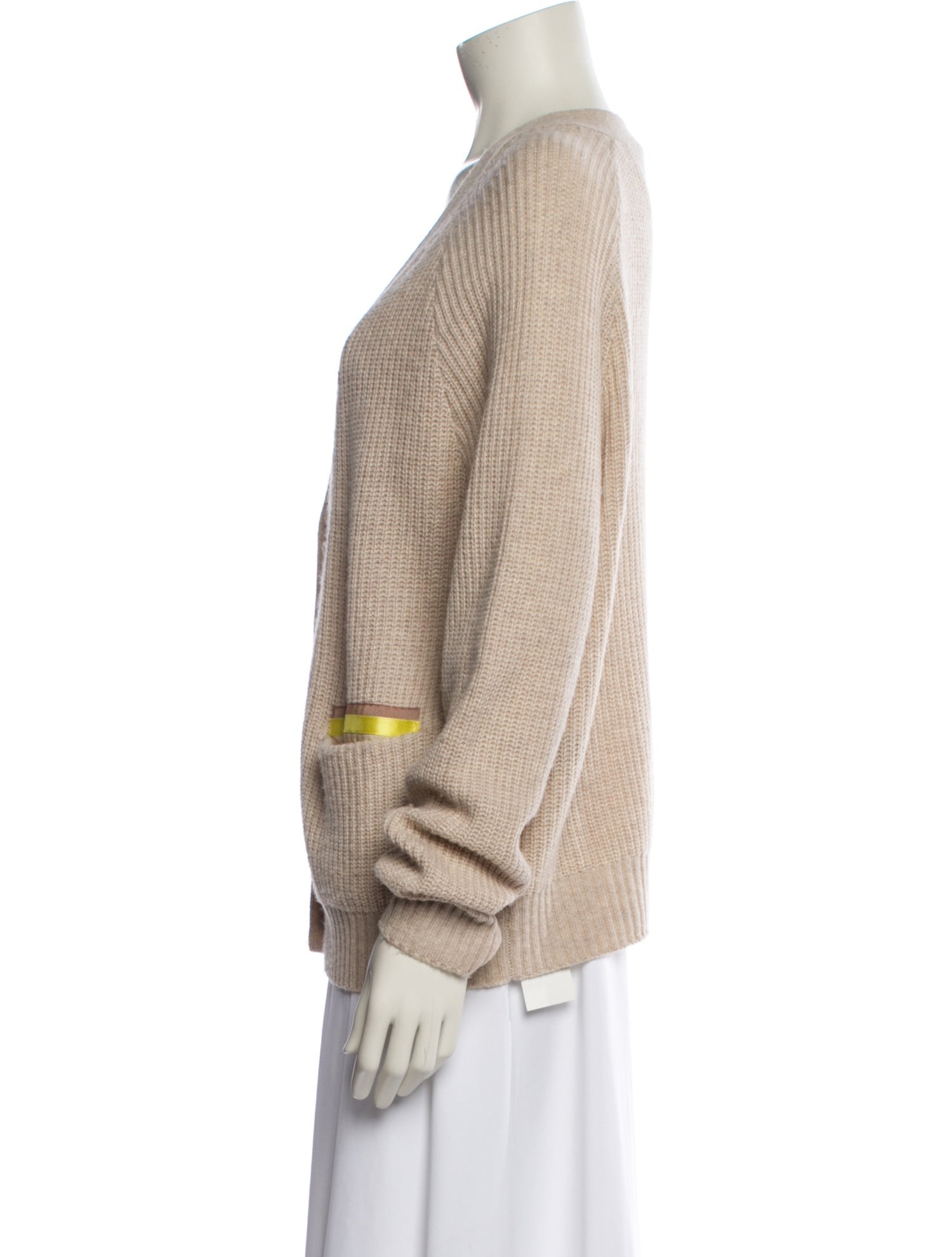 Le Superbe V-Neck Sweater