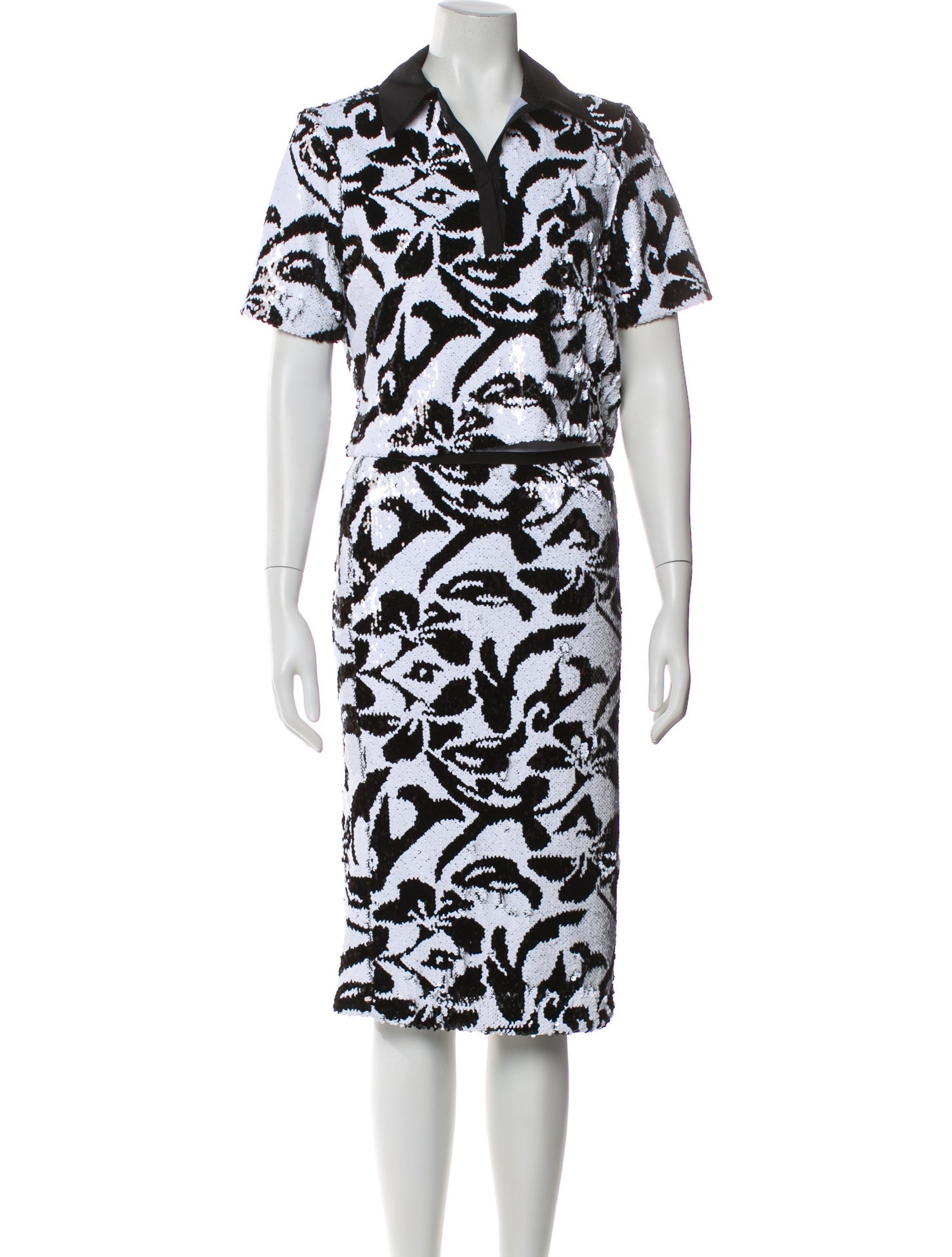 Le Superbe Printed Sequin Embellishments Skirt Set