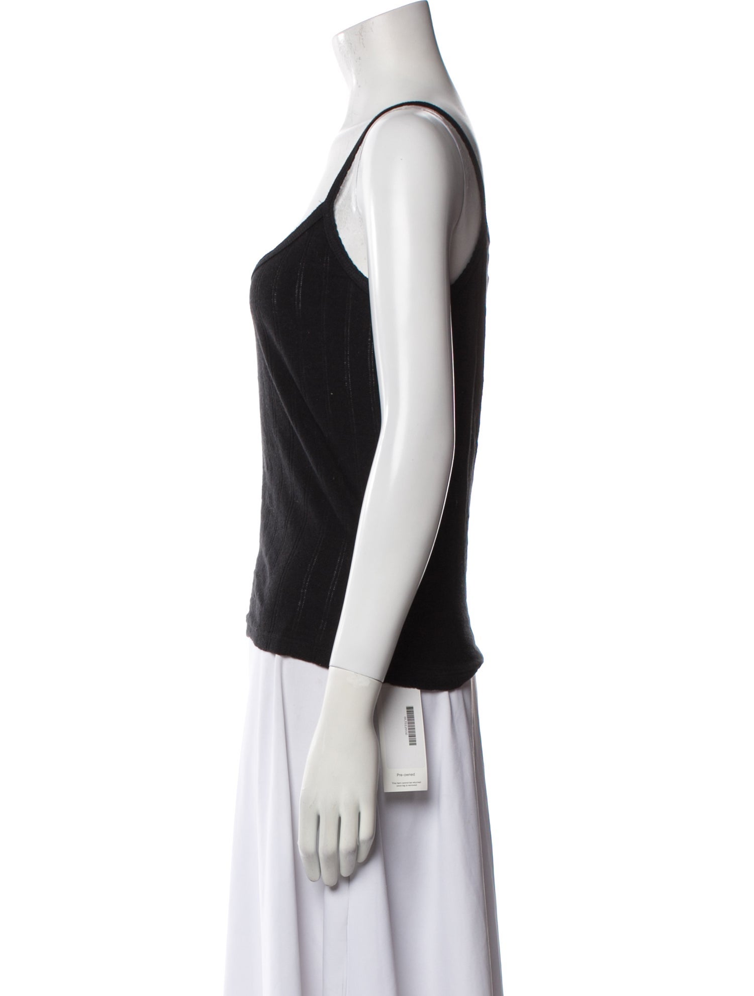 Leset Scoop Neck Sleeveless Top