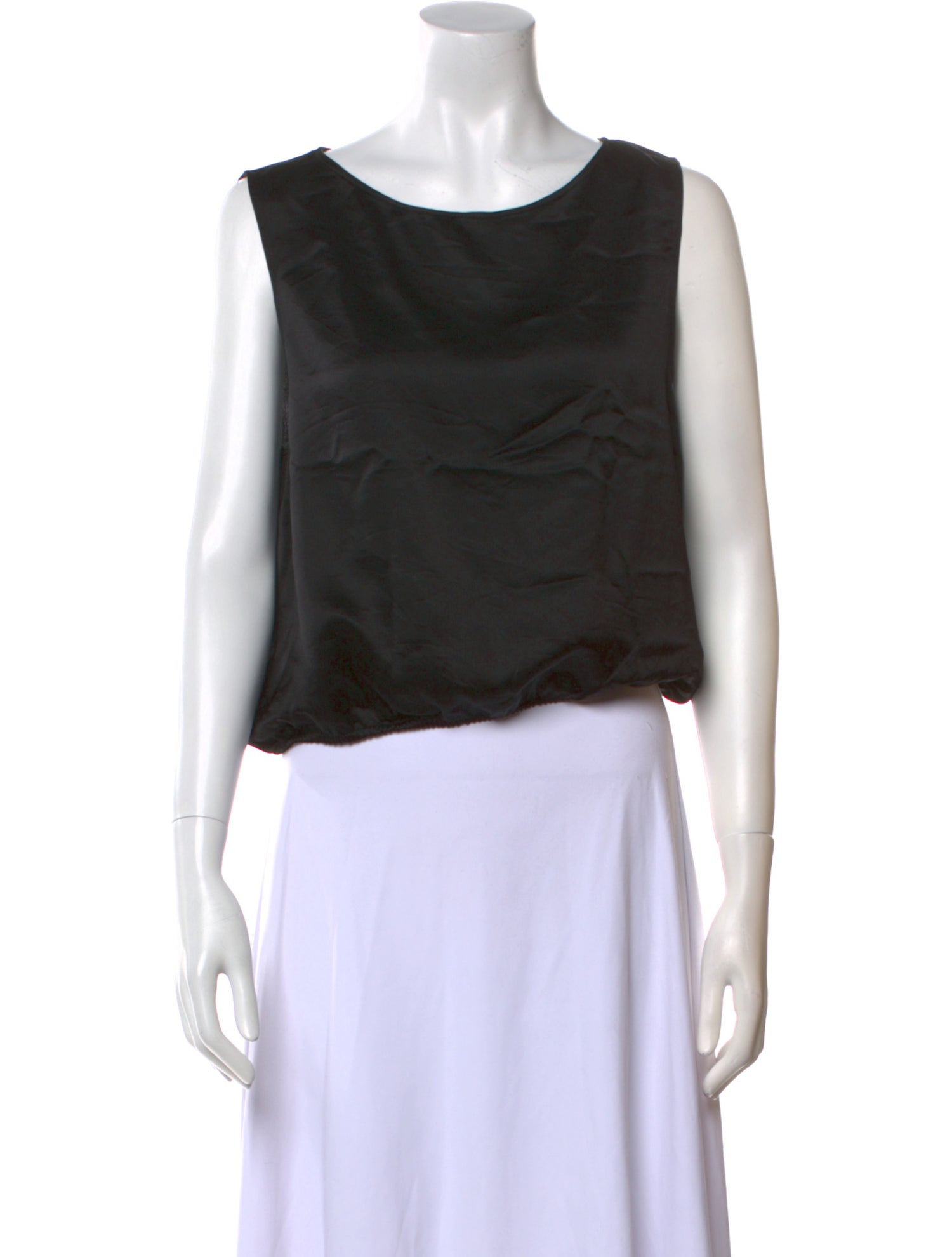 Leset Scoop Neck Sleeveless Crop Top