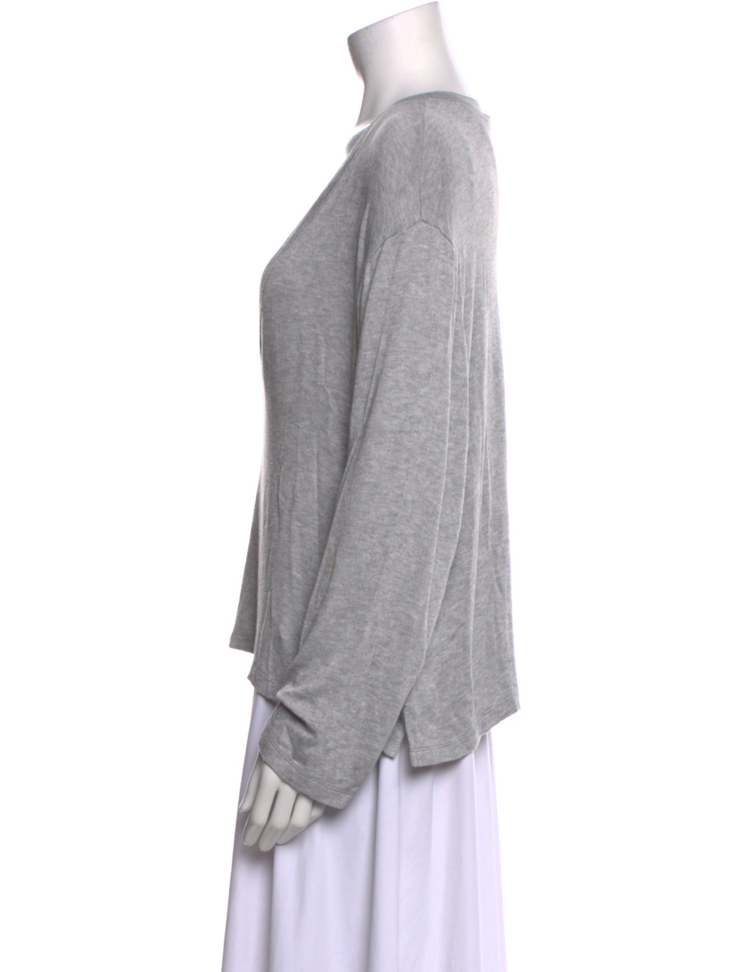 Leset V-Neck Sweater