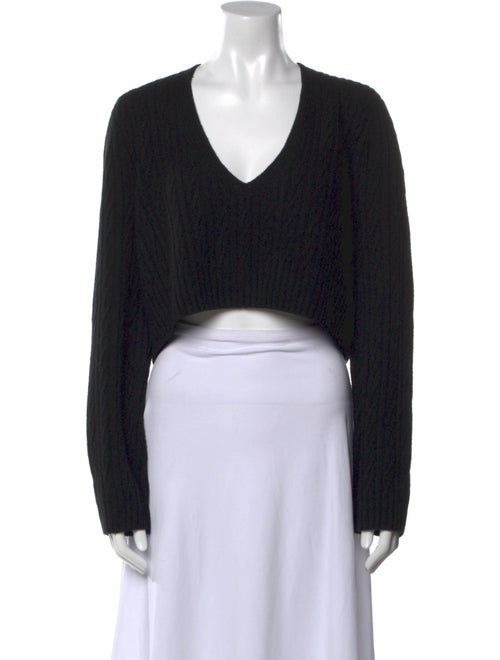 Leset V-Neck Sweater