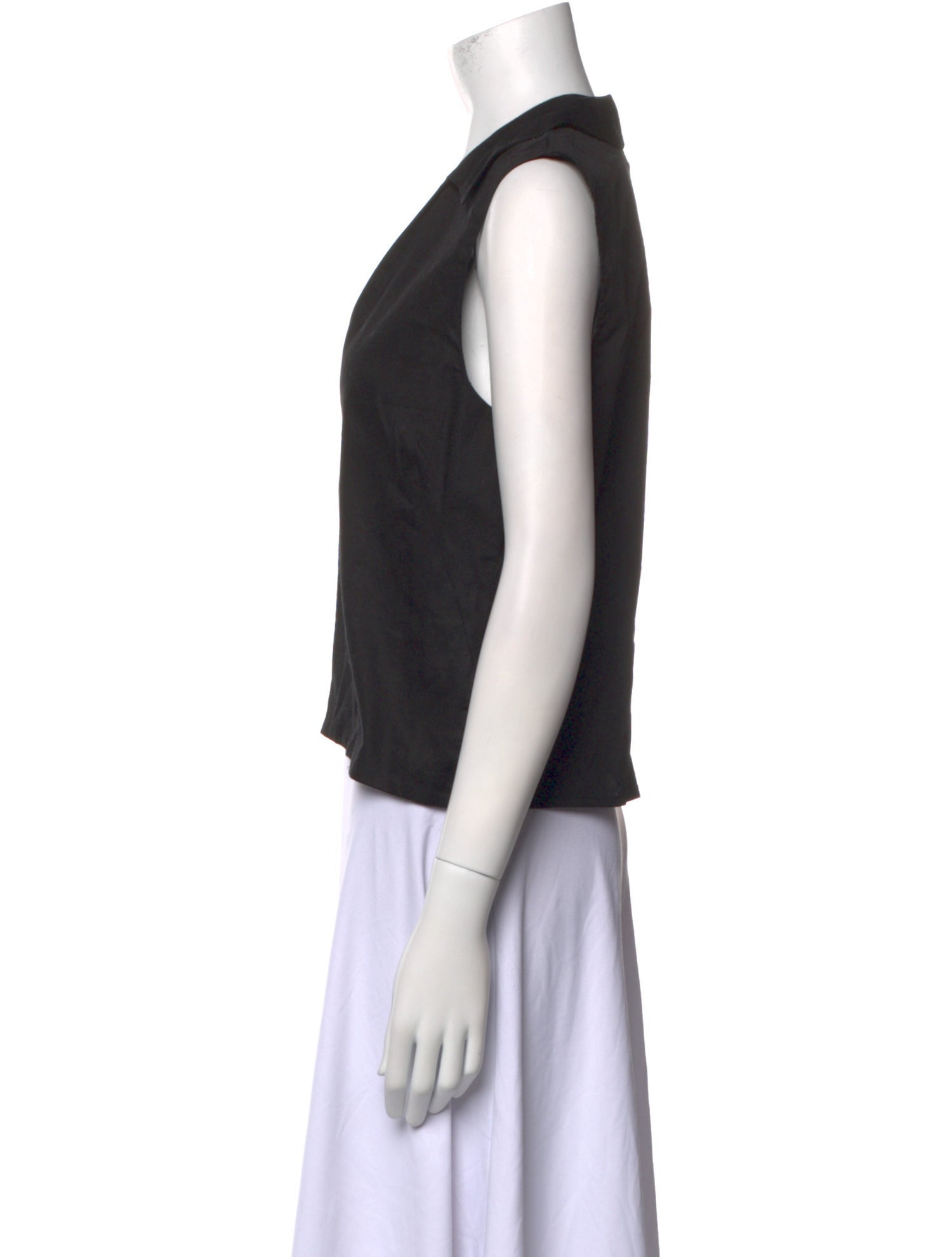 Leset Sleeveless Crop Top