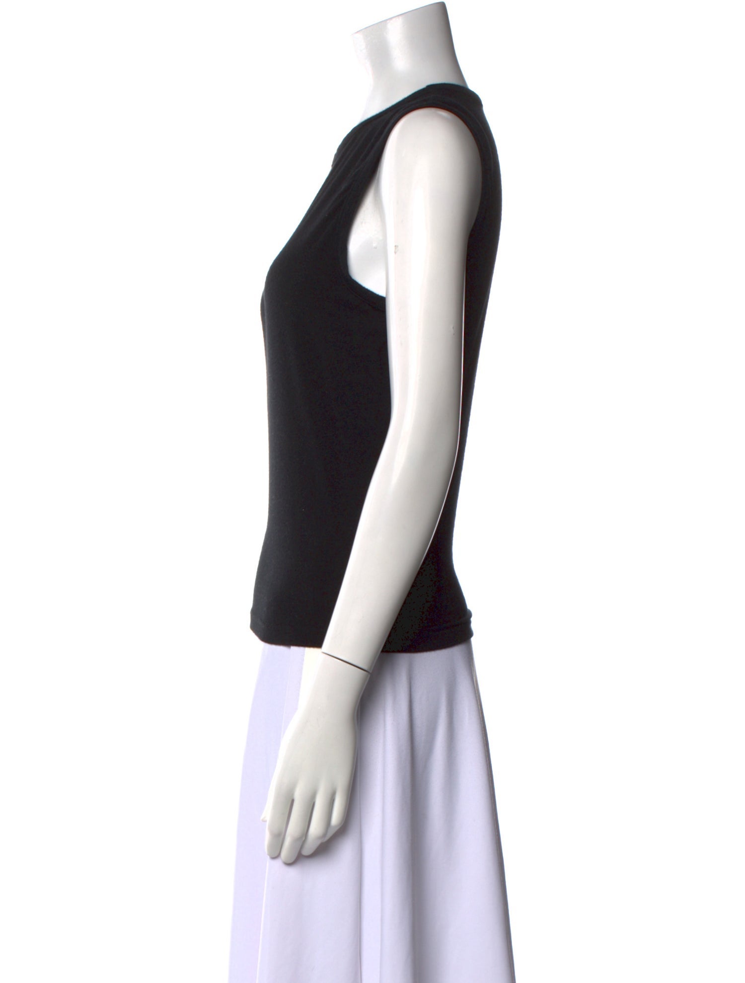 Leset Crew Neck Sleeveless Top