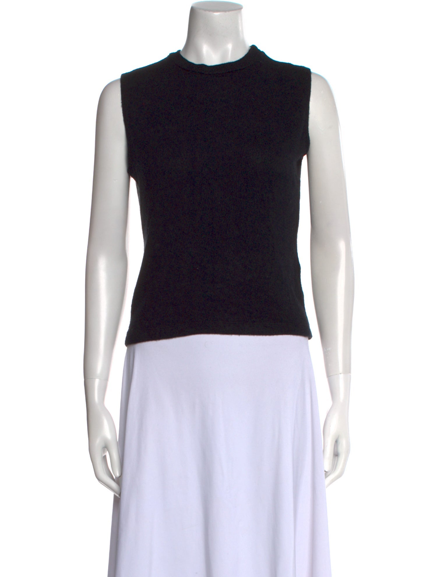 Leset Crew Neck Sleeveless Top