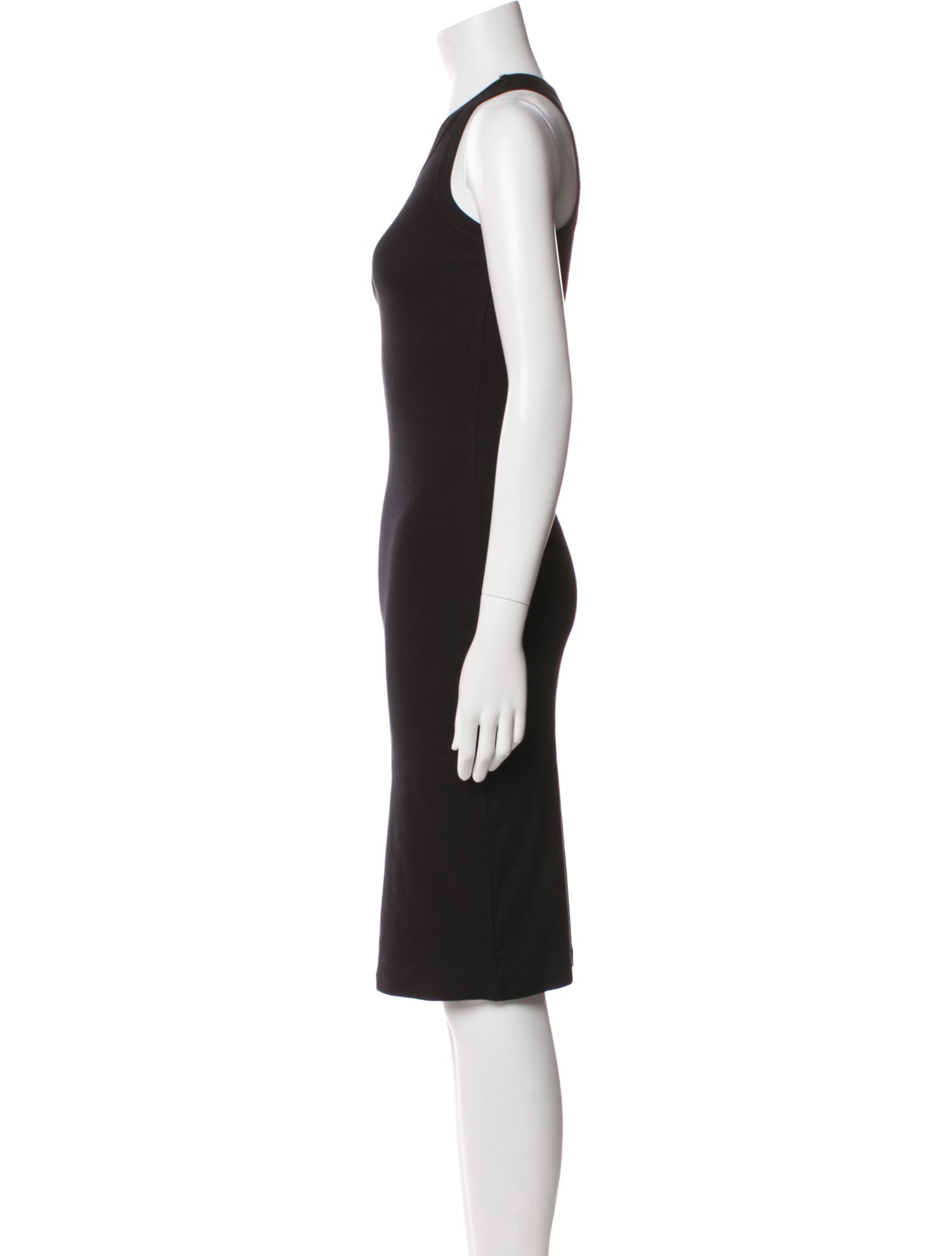 Leset Scoop Neck Knee-Length Dress