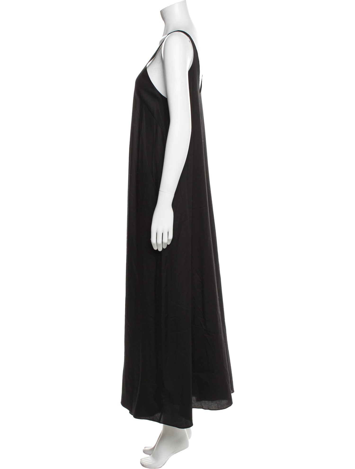 Leset Scoop Neck Long Dress