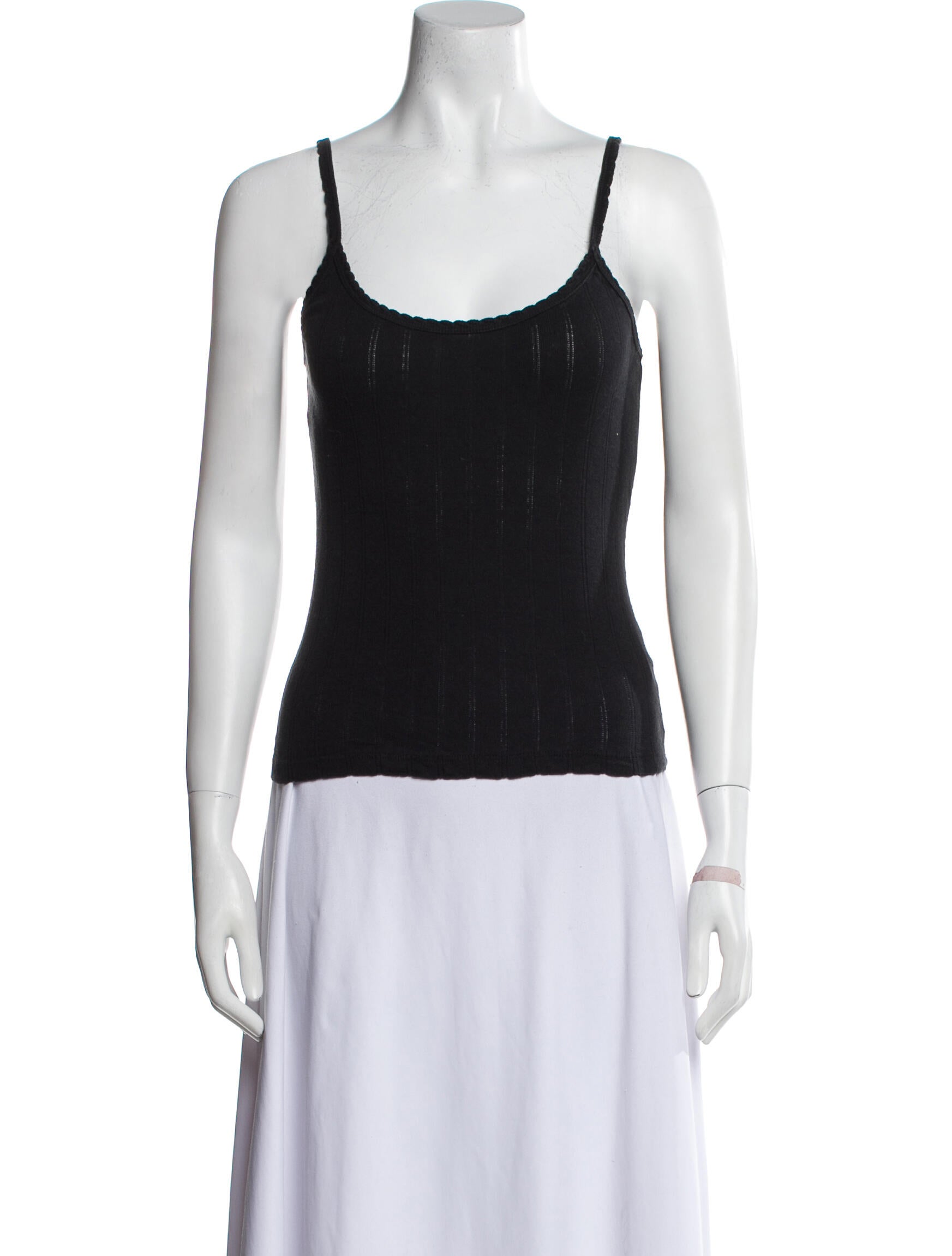 Leset Scoop Neck Sleeveless Top