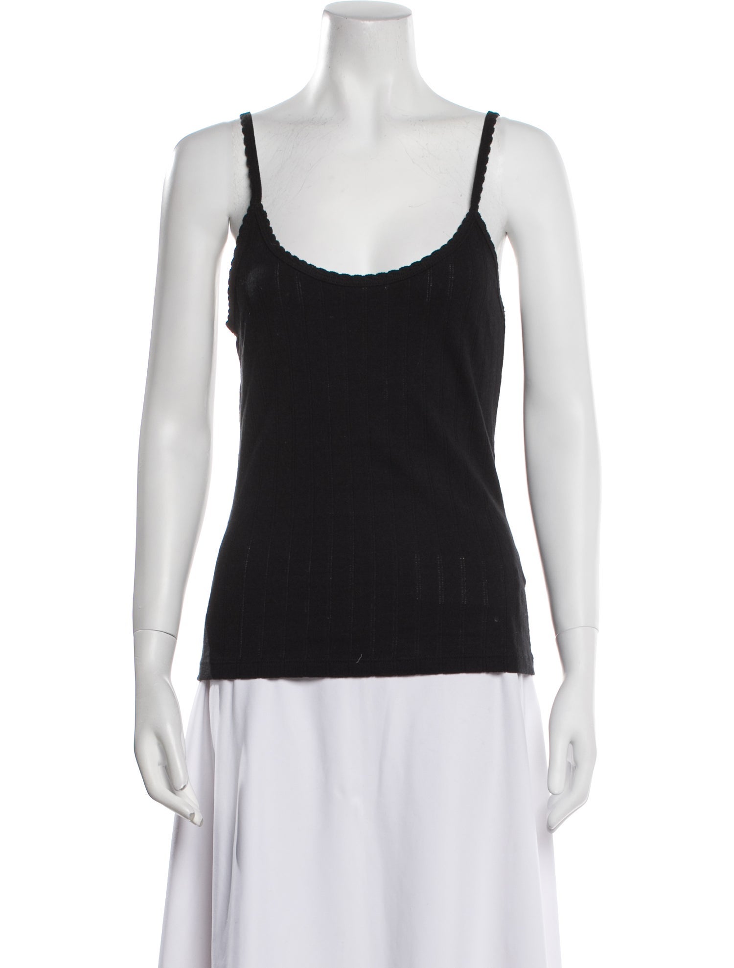 Leset Scoop Neck Sleeveless Top