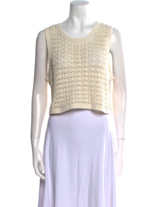 Leset Scoop Neck Sleeveless Crop Top
