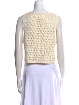 Leset Scoop Neck Sleeveless Crop Top