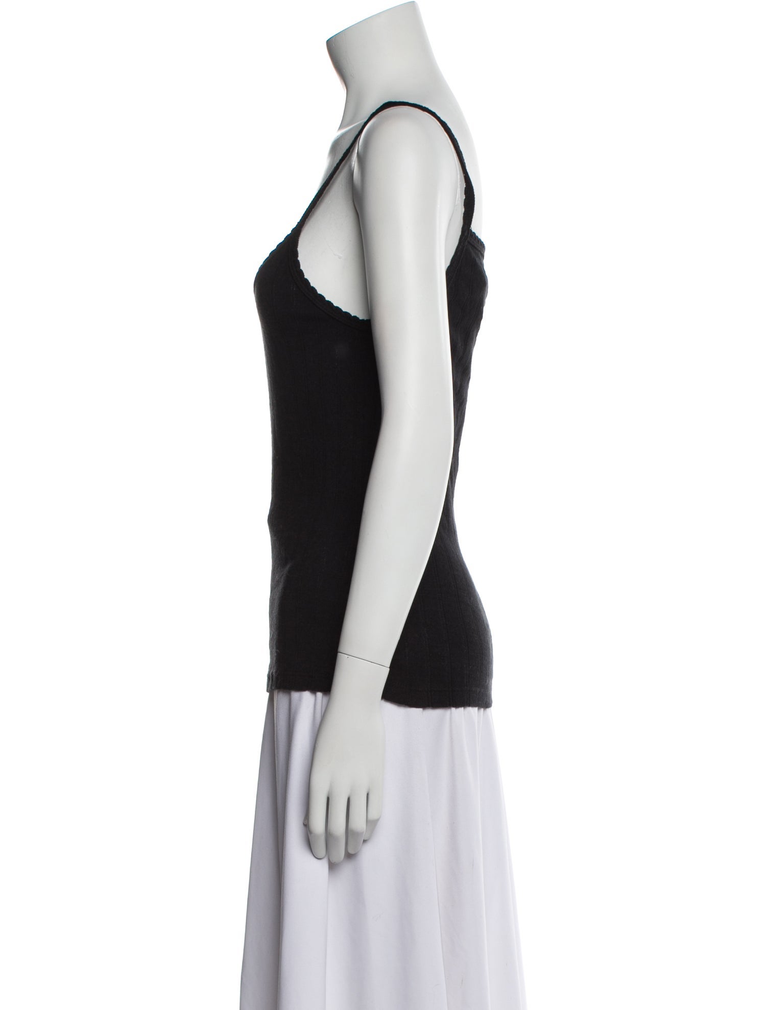 Leset Scoop Neck Sleeveless Top w/ Tags