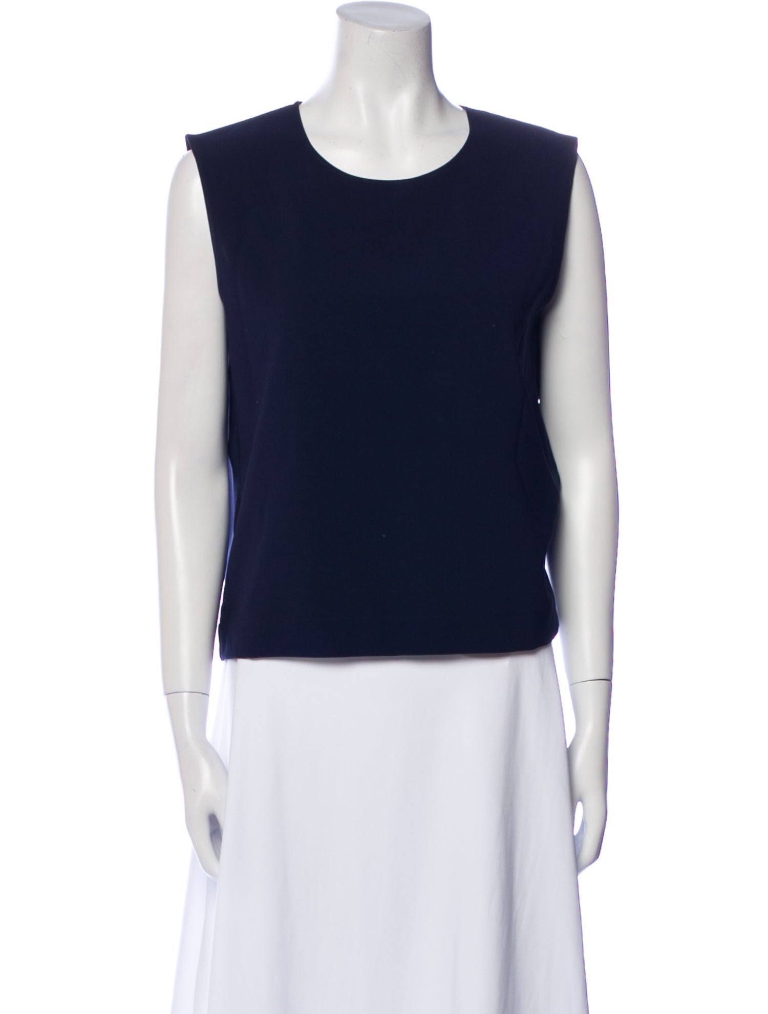 Leset Scoop Neck Sleeveless Top
