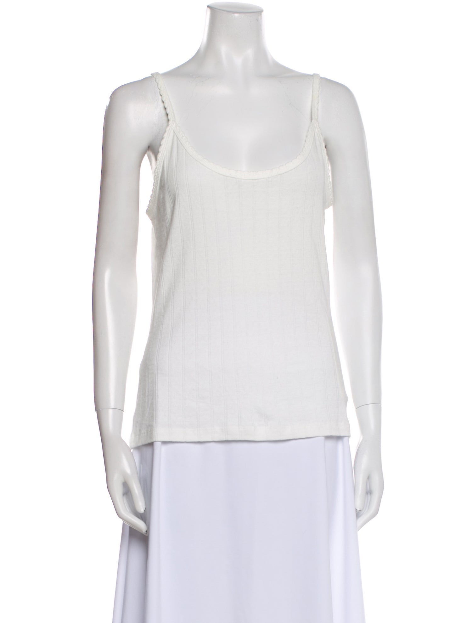Leset Scoop Neck Sleeveless Top