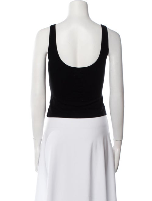 Leset Scoop Neck Sleeveless Crop Top