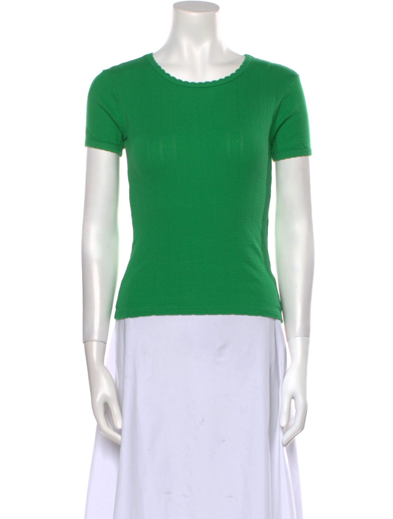 Leset Scoop Neck Short Sleeve T-Shirt