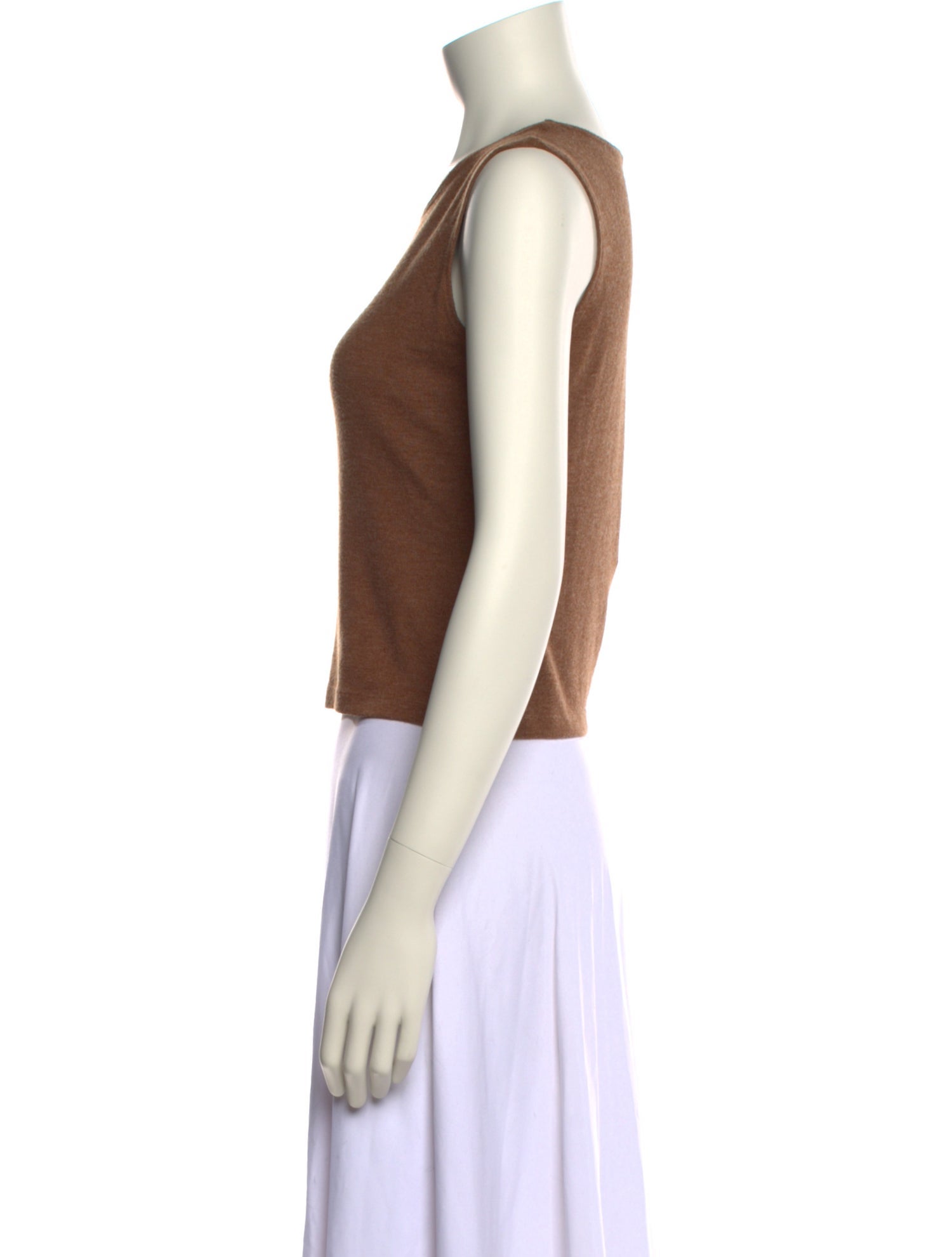 Leset Scoop Neck Sleeveless Top