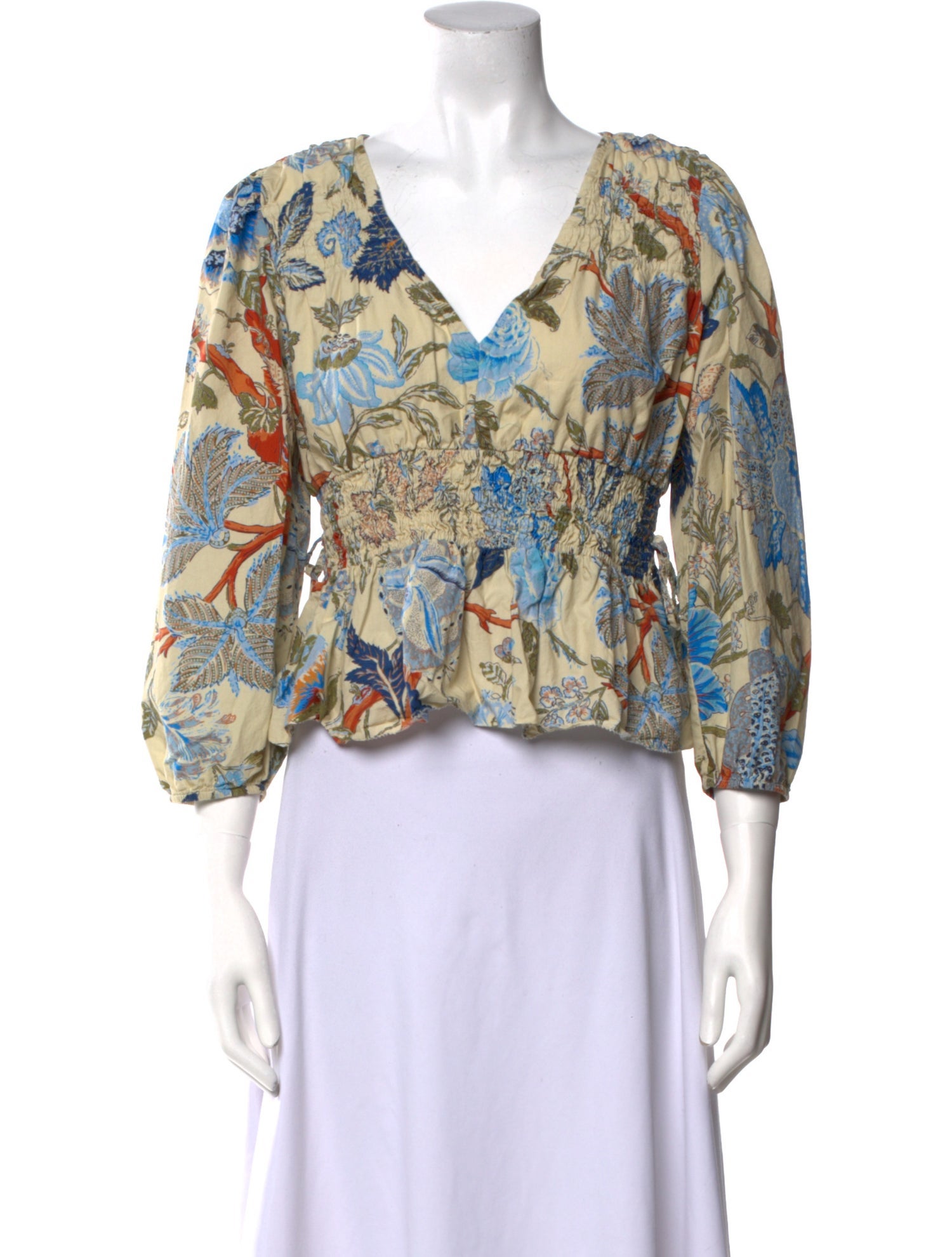 Love the Label Floral Print V-Neck Crop Top