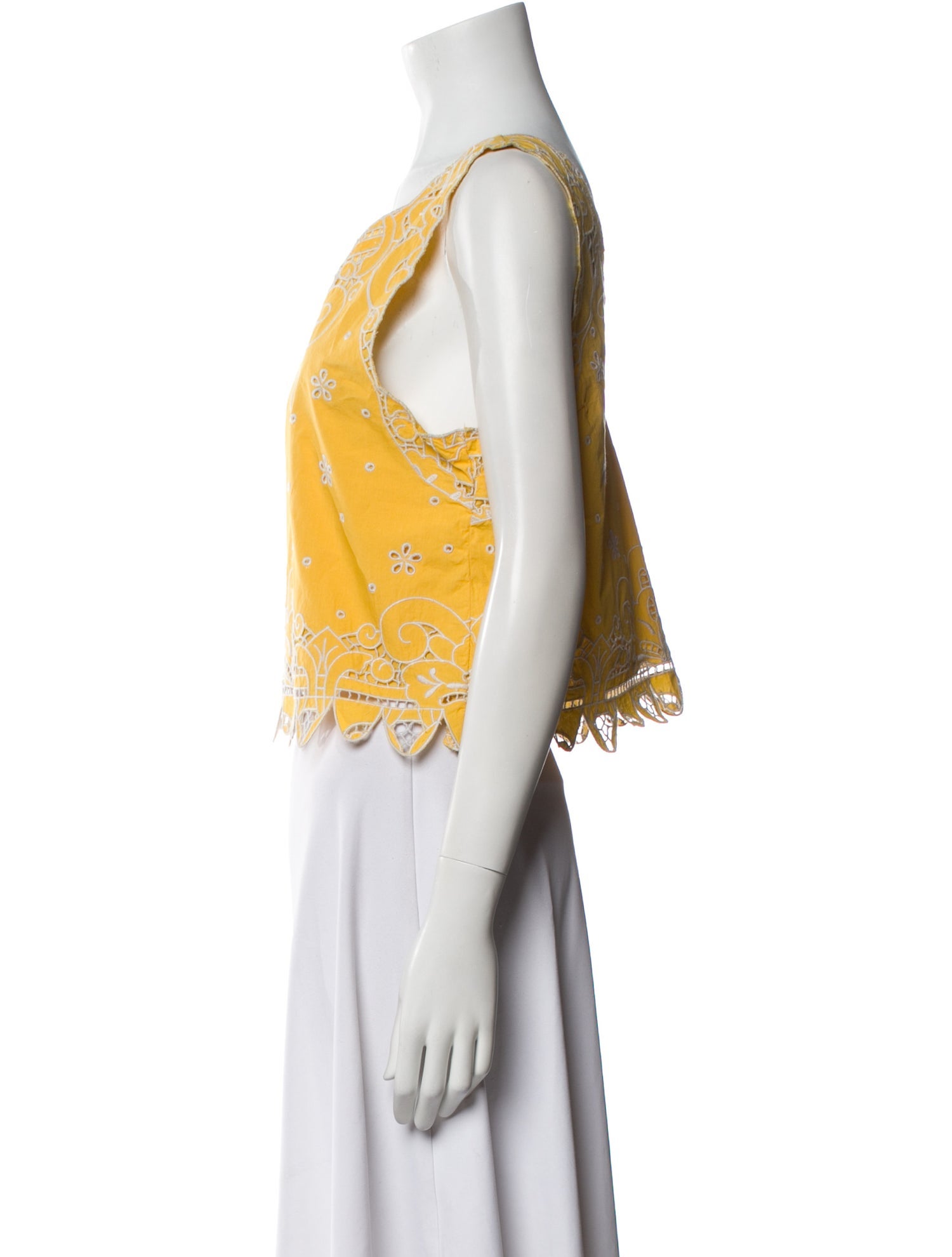 Love the Label Printed V-Neck Crop Top