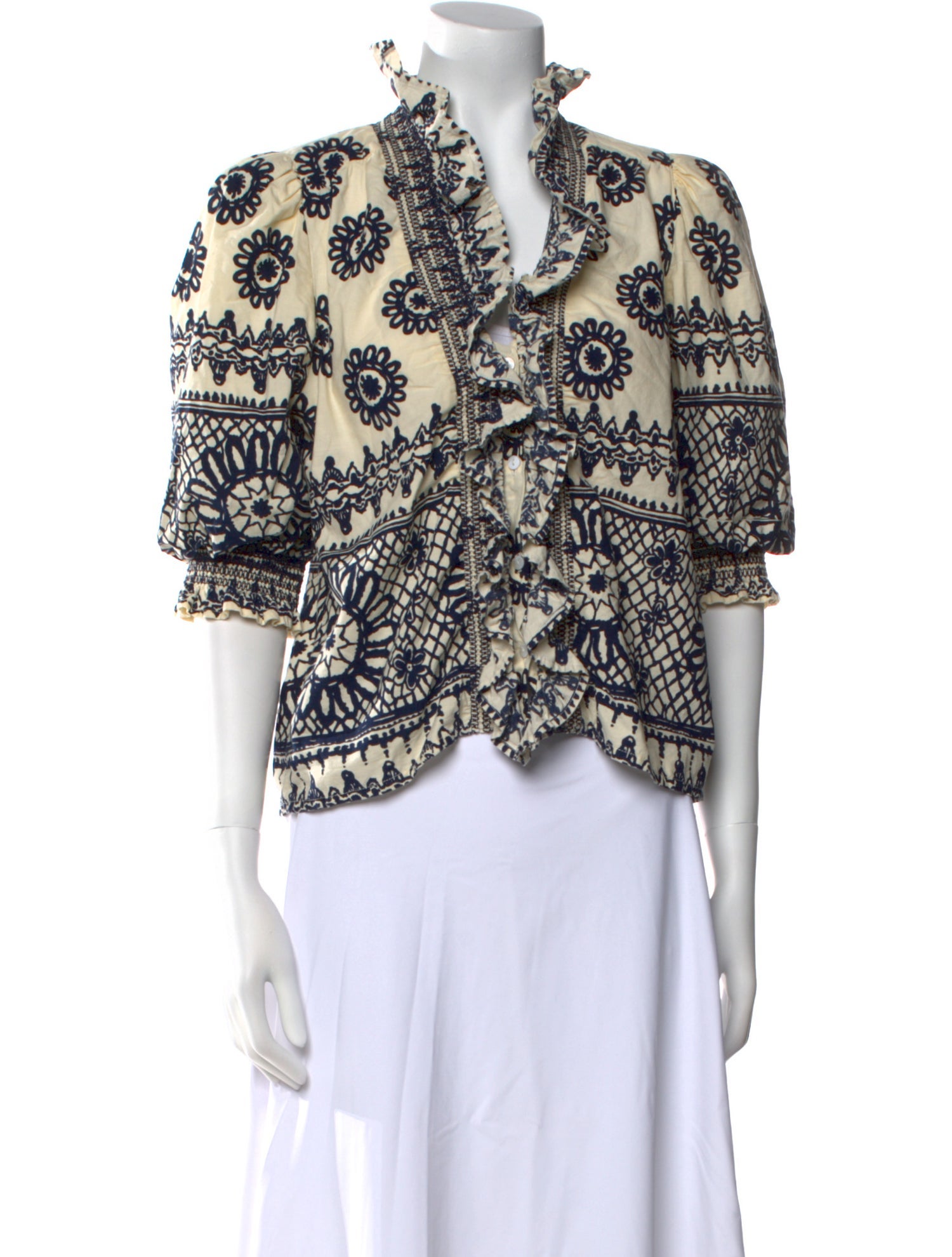 Love the Label Printed V-Neck Crop Top