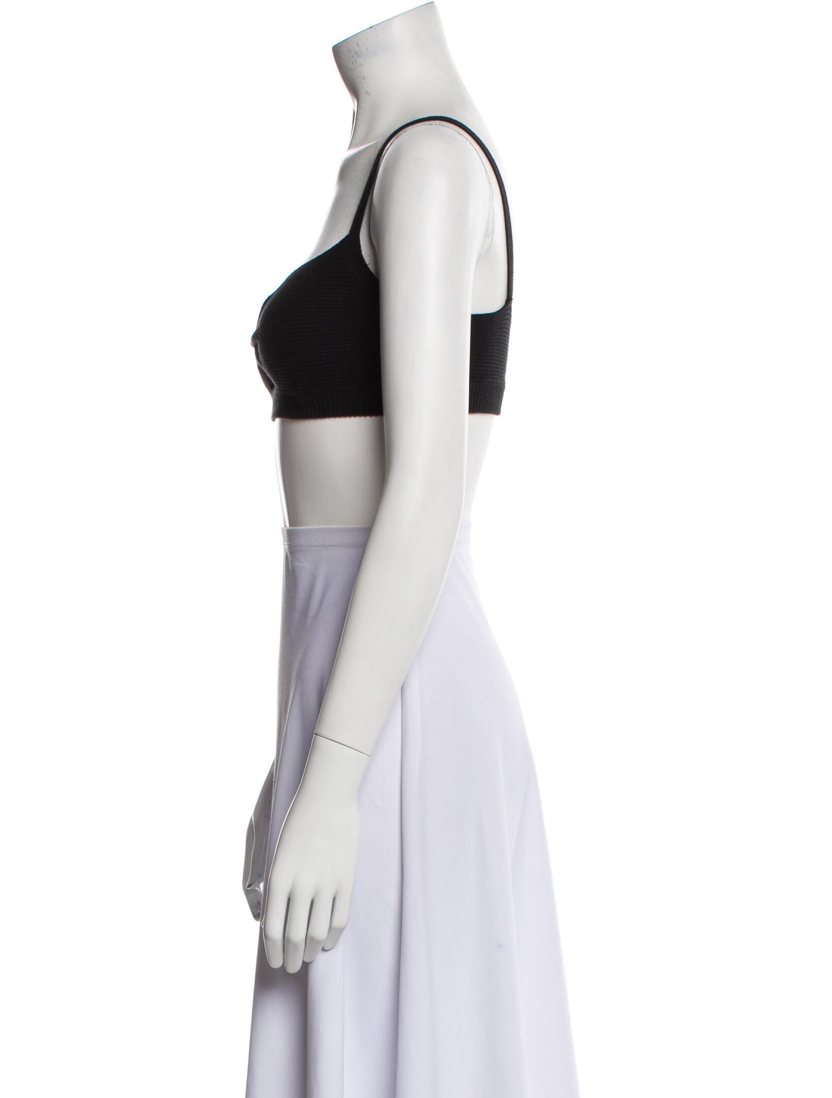 Live The Process V-Neck Sleeveless Crop Top