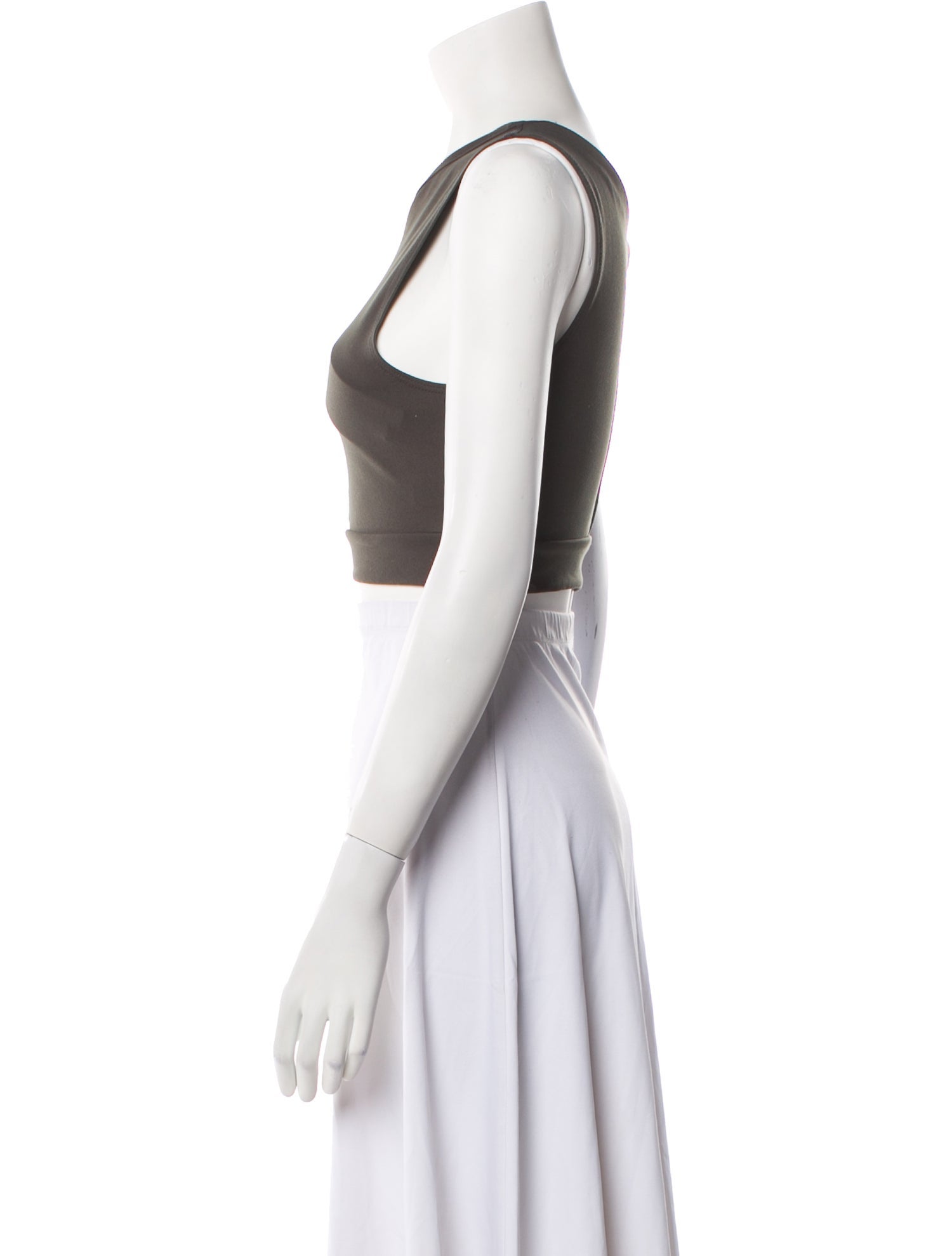 Live The Process V-Neck Sleeveless Crop Top