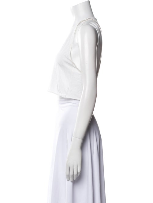 Live The Process Scoop Neck Sleeveless Crop Top