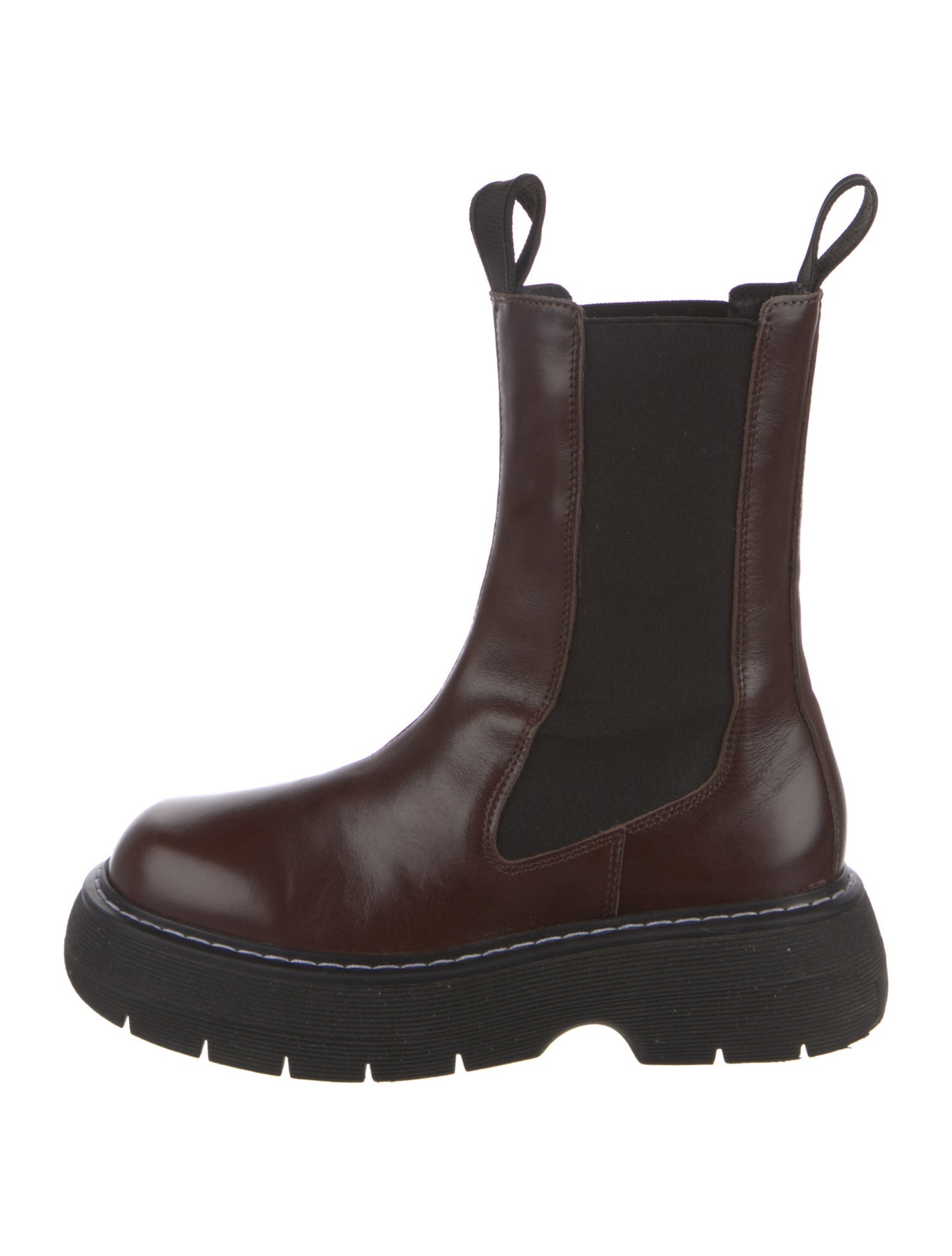 LÄST Leather Chelsea Boots