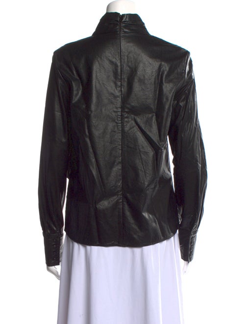 LVIR Long Sleeve Button-Up Top