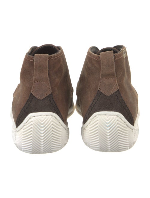 LO. WHITE Suede Sneakers