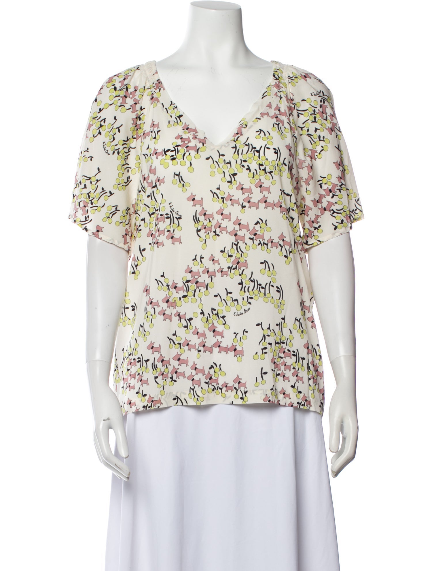 L'Autre Chose Printed V-Neck Blouse