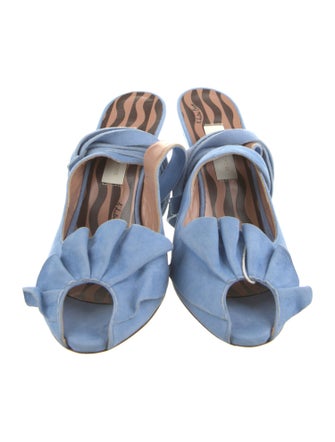 L'Autre Chose Suede Sandals