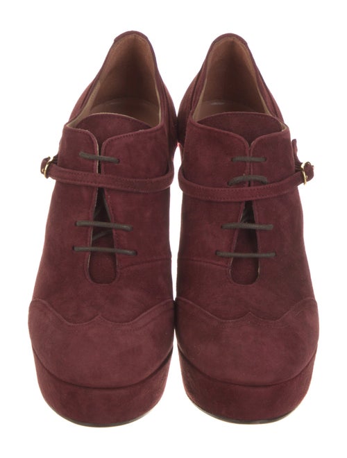 L'Autre Chose Suede Pumps
