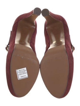 L'Autre Chose Suede Pumps