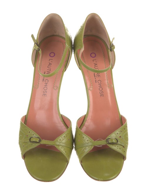 L'Autre Chose Leather Sandals