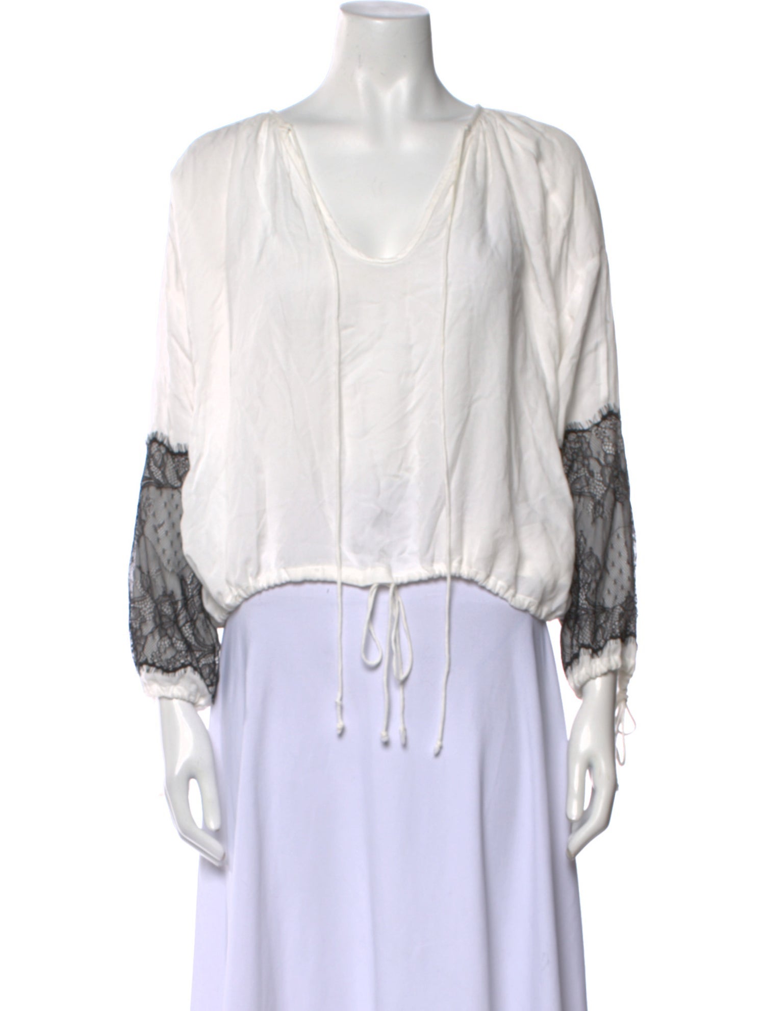 Loyd/Ford V-Neck Three-Quarter Sleeve Blouse