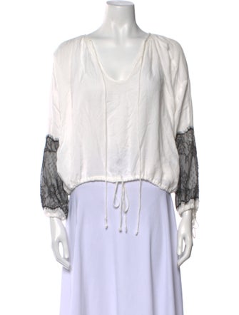 Loyd/Ford V-Neck Three-Quarter Sleeve Blouse